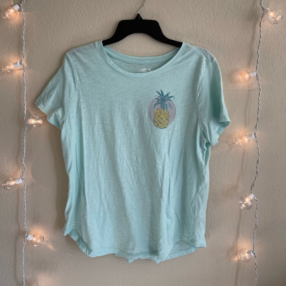Pineapple tee
